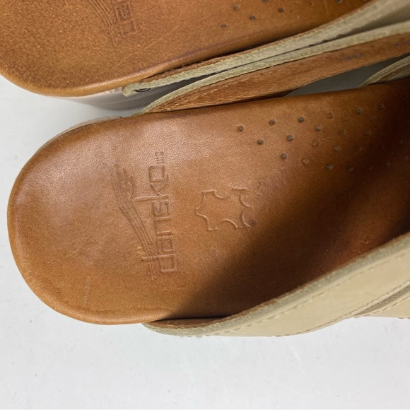 Dansko Cream and White Comfort Sandals with Woven Straps - Picture 7 of 10